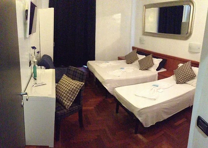 The Place In Konukevi 3*